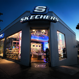 SKECHERS Factory Outlet | 1209 Tanger Mall Dr #1209, Riverhead, NY 11901 | Phone: (631) 369-5525