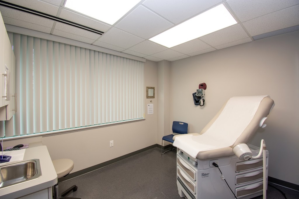 County Obstetrics & Gynecology Group, P.C. | 1062 Barnes Rd #305, Wallingford, CT 06492 | Phone: (203) 949-0450