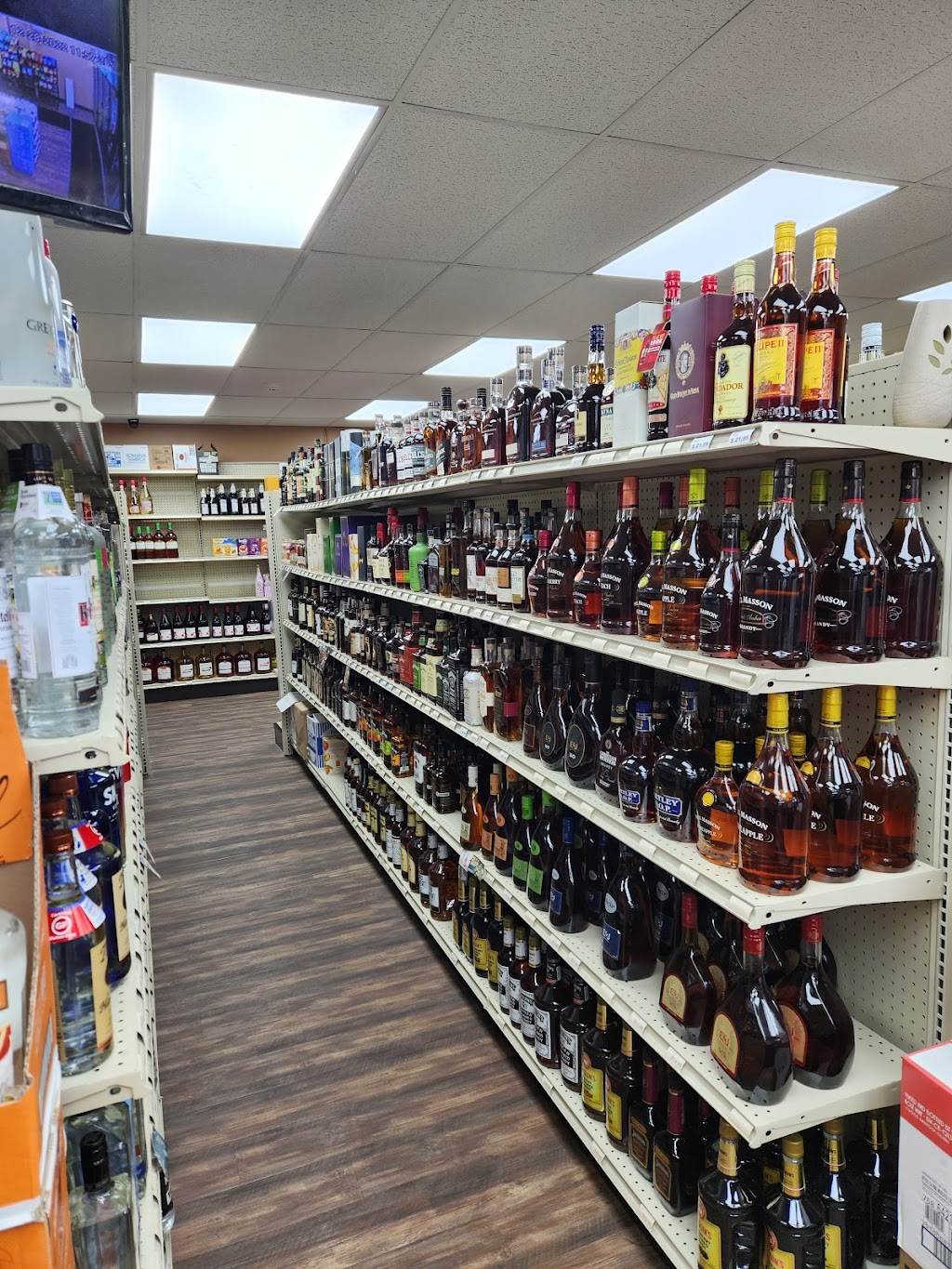 Vineland Discount Liquors | 1668 S Delsea Dr, Vineland, NJ 08360 | Phone: (856) 696-7001