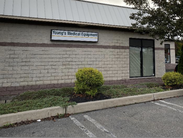 Youngs Medical Equipment | 1611 N 9th St #200, Stroudsburg, PA 18360 | Phone: (570) 424-5900