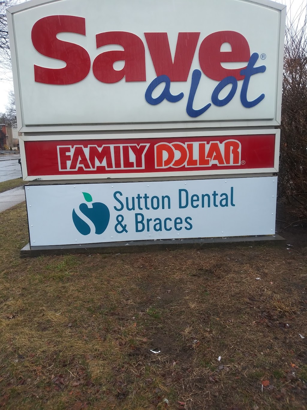 Sutton Dental and Braces | 1888 Main St, Hartford, CT 06120 | Phone: (860) 970-0928