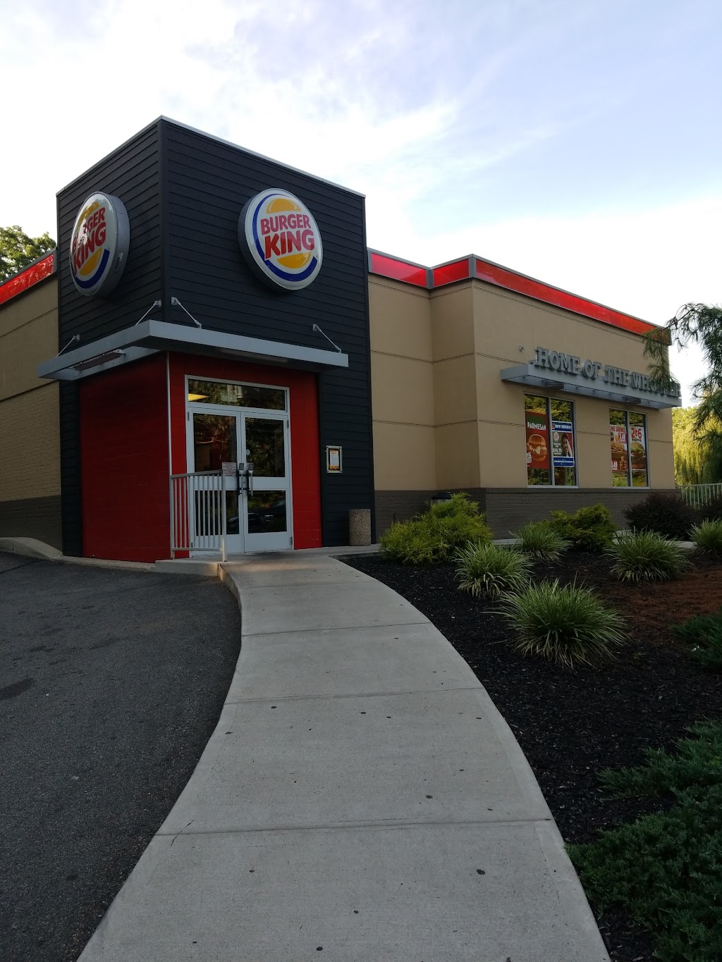 Burger King | East Main St-route, 6, Peekskill, NY 10566 | Phone: (914) 737-6529