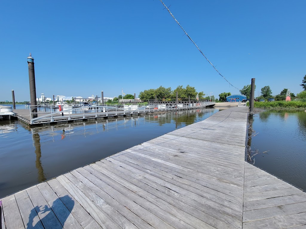 River Barge Park | 260 Outwater Ln, Carlstadt, NJ 07072 | Phone: (201) 460-1700