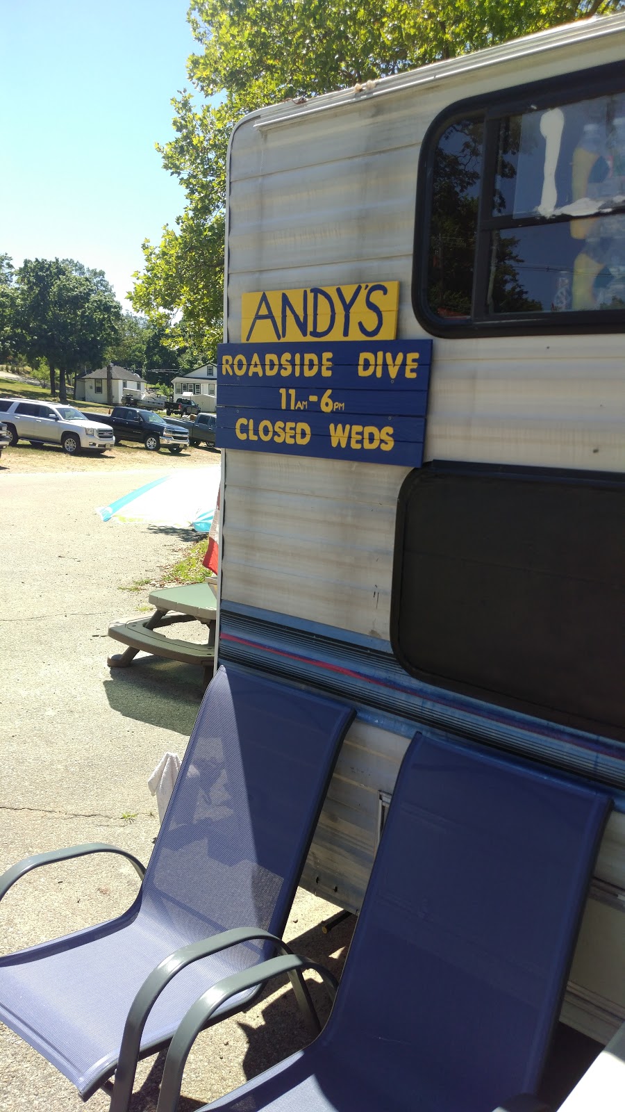 Andys Roadside Dive | 324 Howard Blvd, Mt Arlington, NJ 07856 | Phone: (973) 288-1502