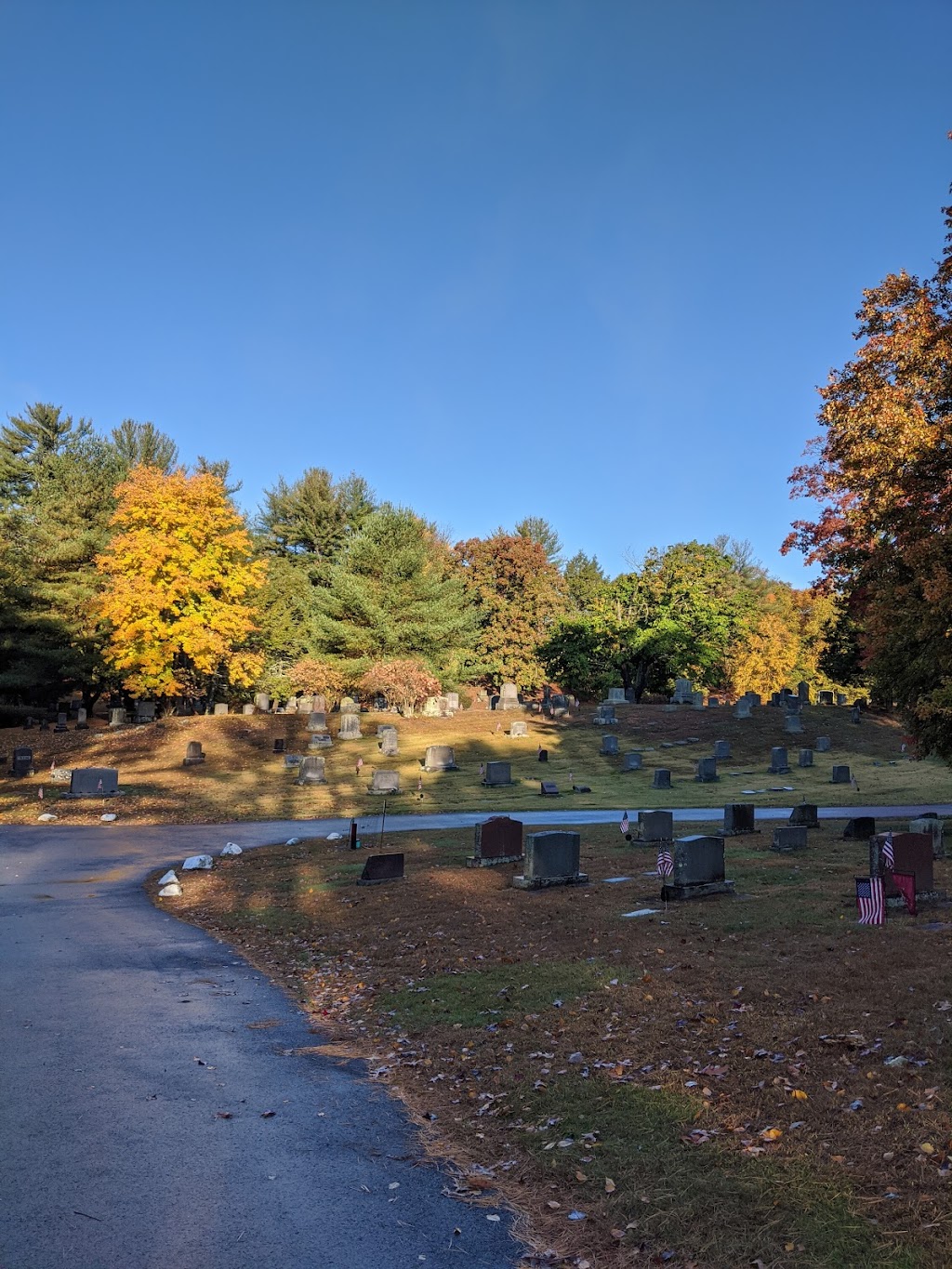 Grove Cemetery | 1 Cross St, Naugatuck, CT 06770 | Phone: (203) 729-1297