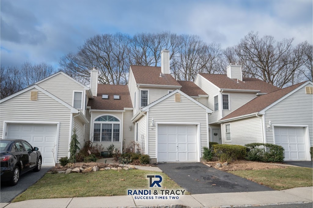 Randi Bennett & Tracy Warsaw Real Estate Team | 381 Main Rd, Montville, NJ 07045 | Phone: (973) 404-0563