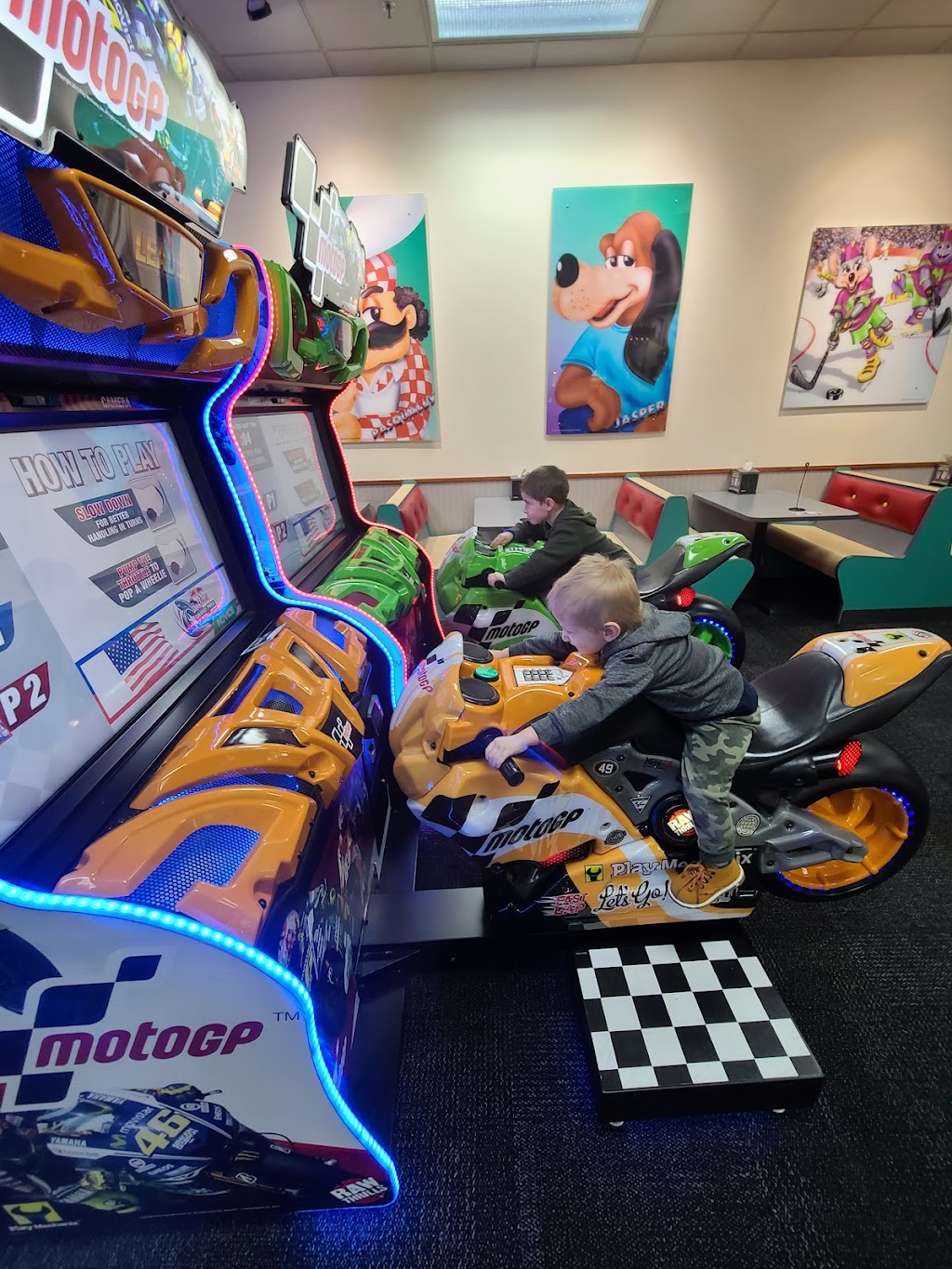 Chuck E. Cheese | 1107 NJ-35, Middletown Township, NJ 07748 | Phone: (732) 615-9091