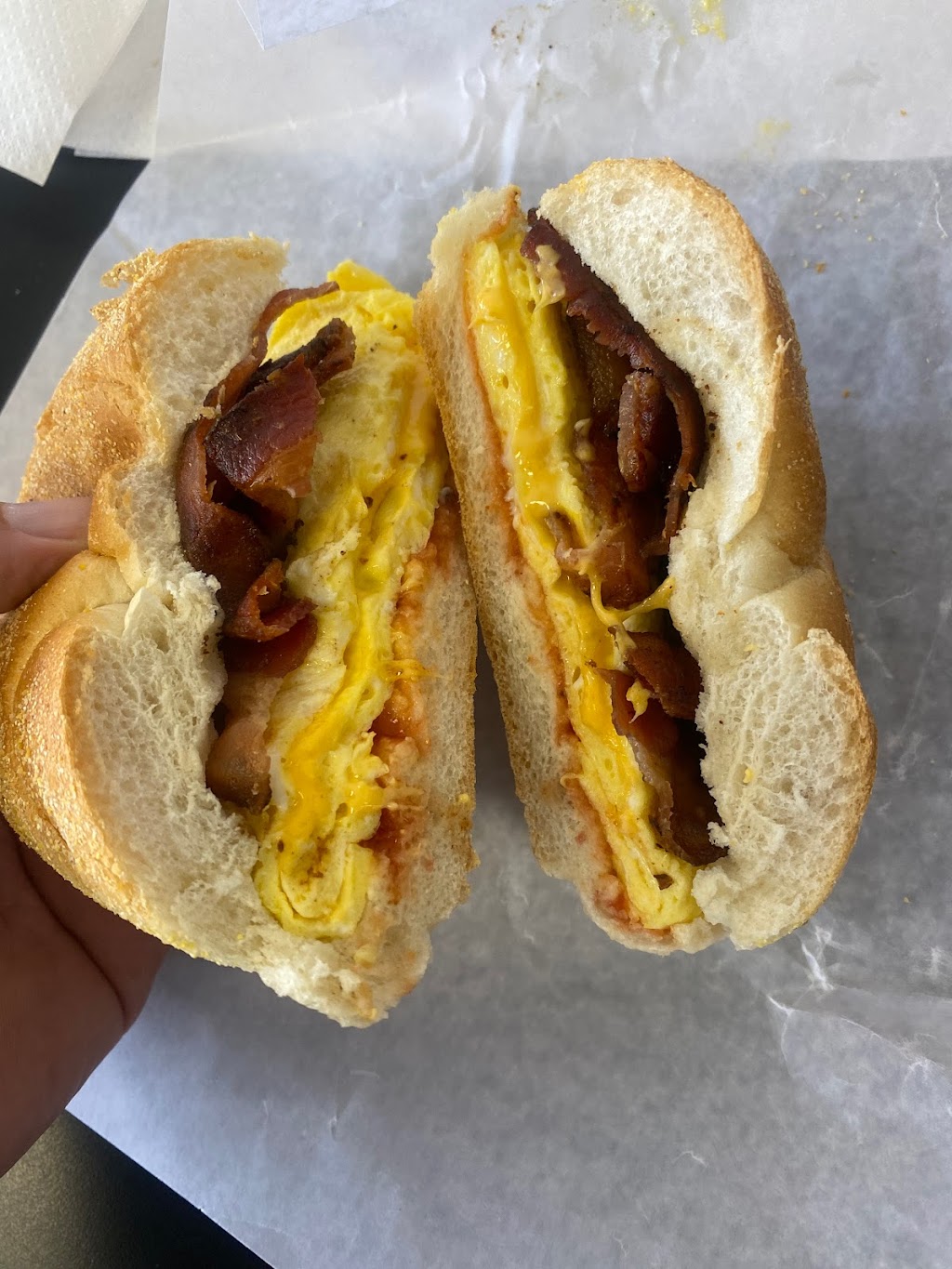 Mike’s gourmet deli and bagels | 3109 N Jerusalem Rd, Levittown, NY 11756 | Phone: (516) 719-0777