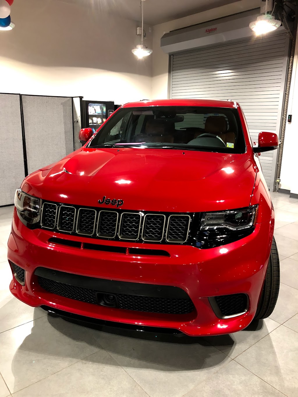 Huntington Jeep Chrysler Dodge Ram | 1220 E Jericho Turnpike, Huntington, NY 11743 | Phone: (631) 212-1178