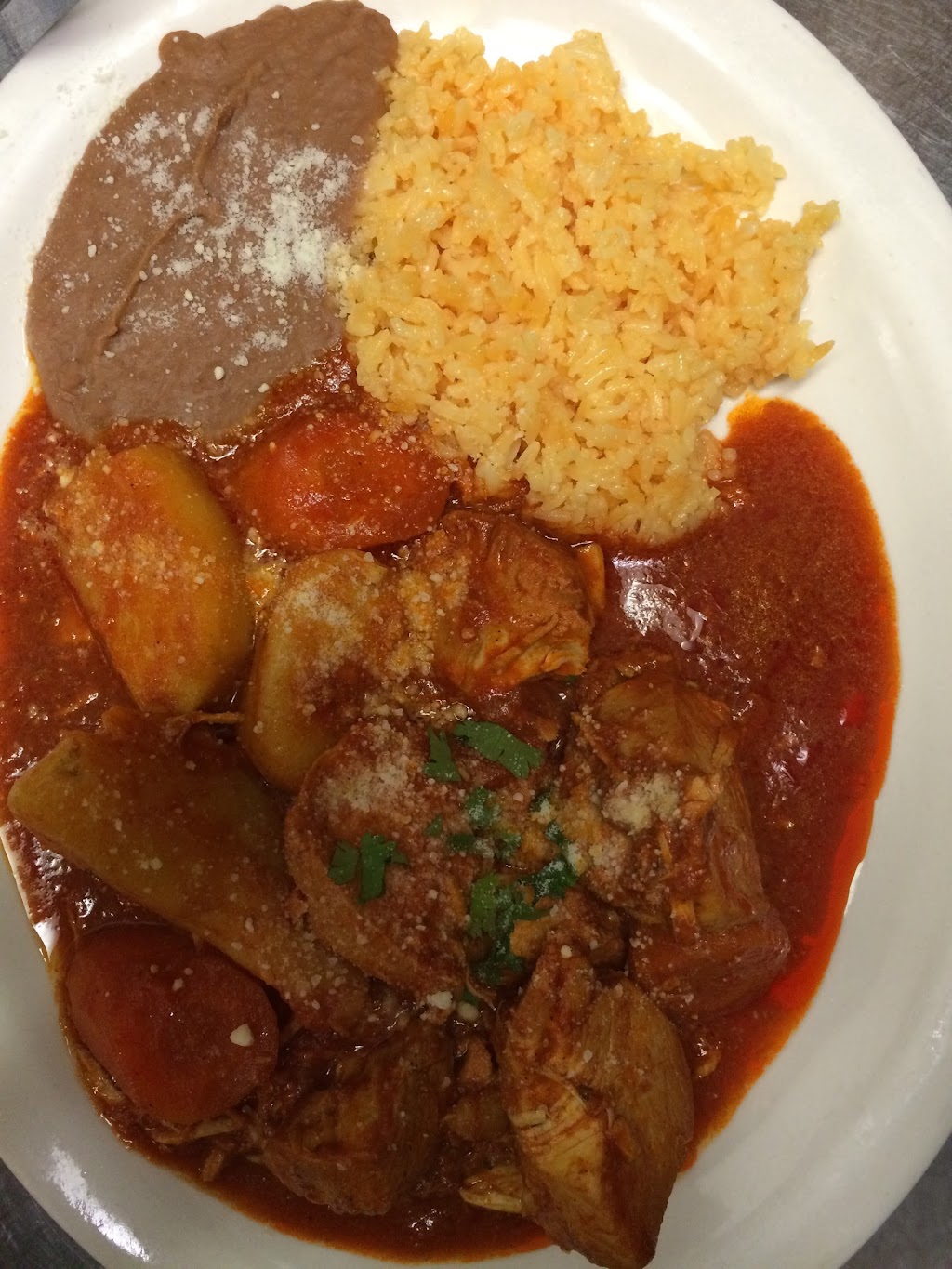 Los Mariachis | 201 Gay St, Phoenixville, PA 19460 | Phone: (610) 935-2659