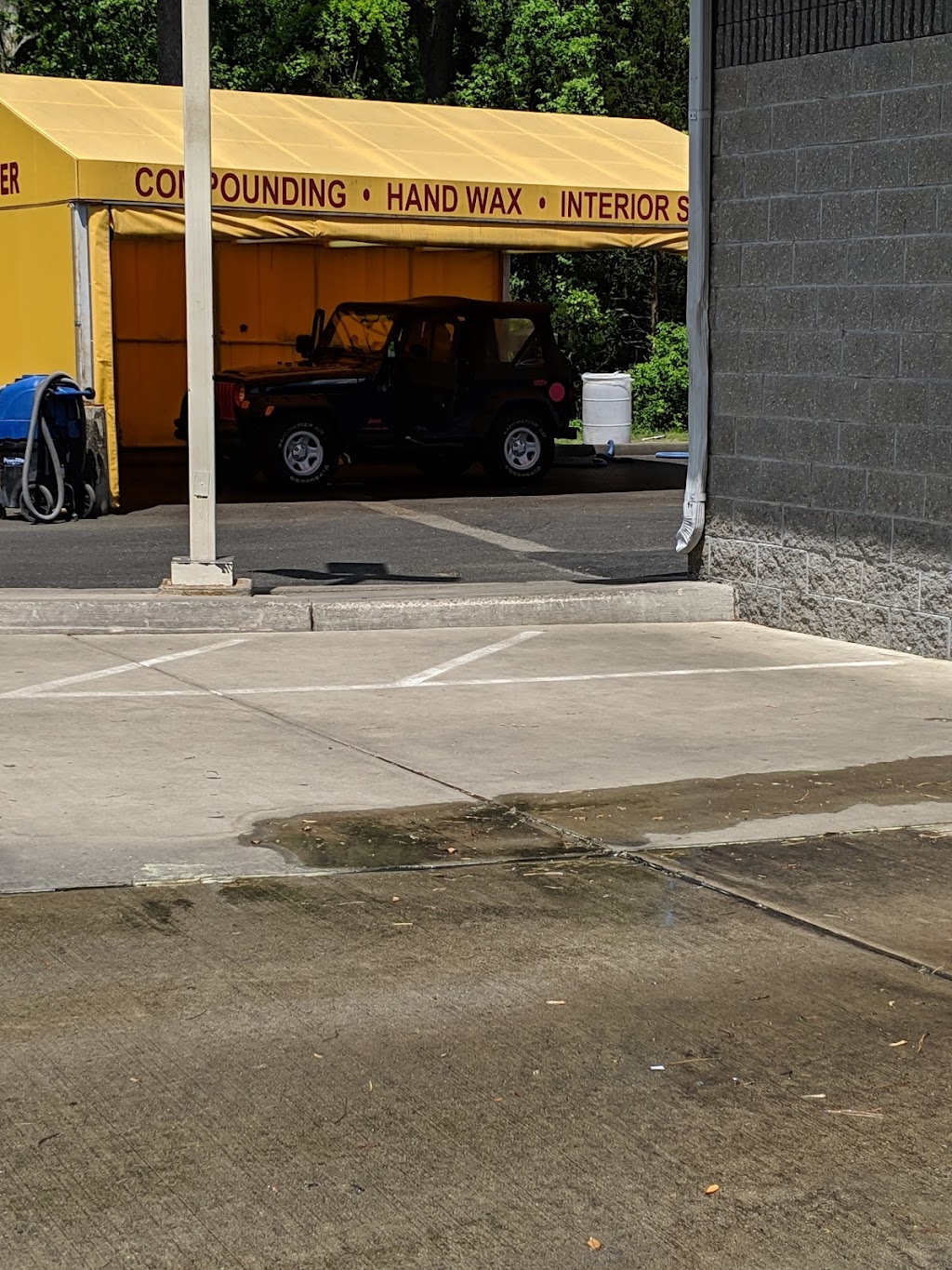 Medford Auto Wash | 725 Stokes Rd, Medford, NJ 08055 | Phone: (609) 654-4411