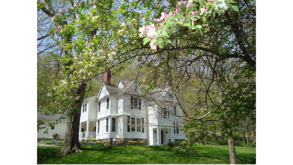 The Pawling House | 105 W Main St, Pawling, NY 12564 | Phone: (845) 493-0333