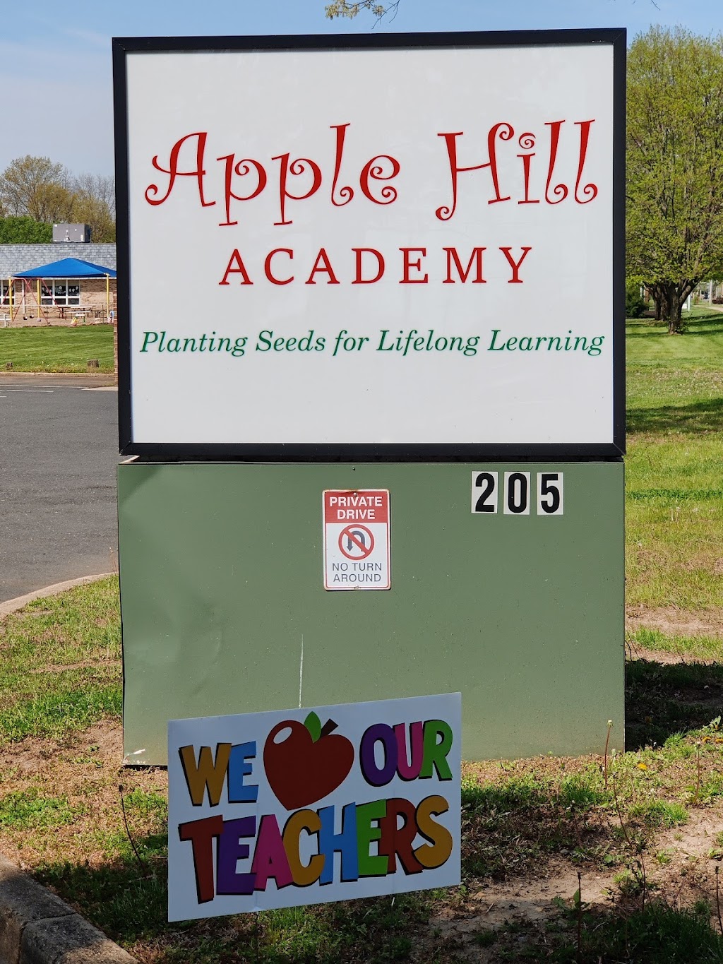 Apple Hill Academy Freehold | 205 Elton Adelphia Rd, Freehold Township, NJ 07728 | Phone: (732) 607-5899