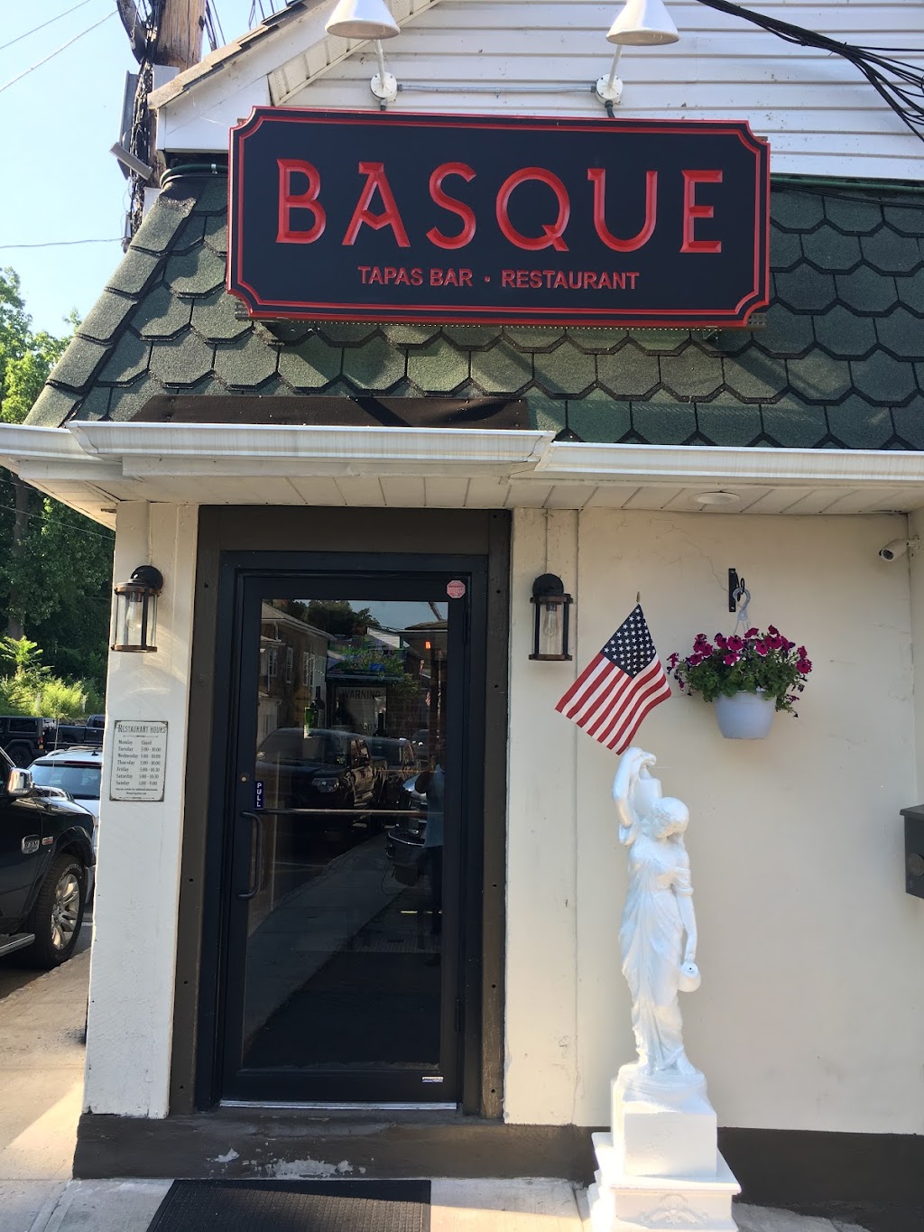 Basque Tapas Bar Restaurant | 587 Piermont Ave, Piermont, NY 10968 | Phone: (845) 395-3100