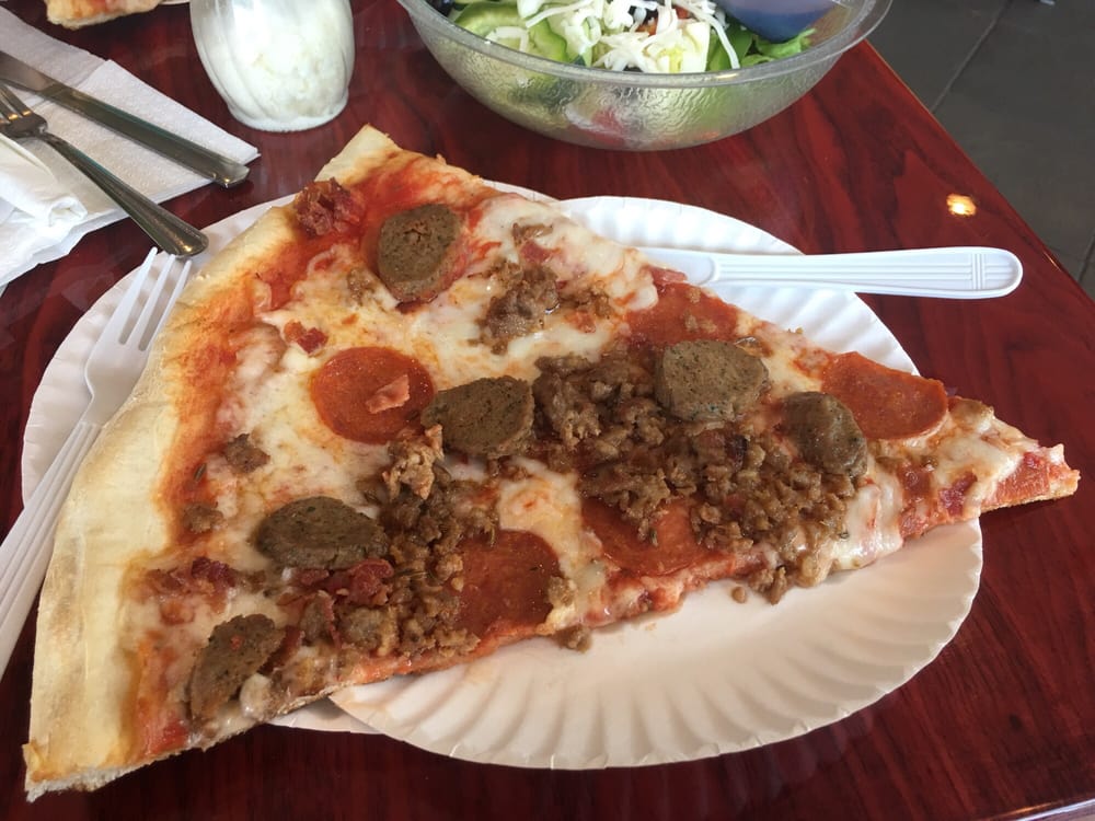 Brunos Pizza | 93 Main St, Farmingdale, NJ 07727 | Phone: (732) 576-2044