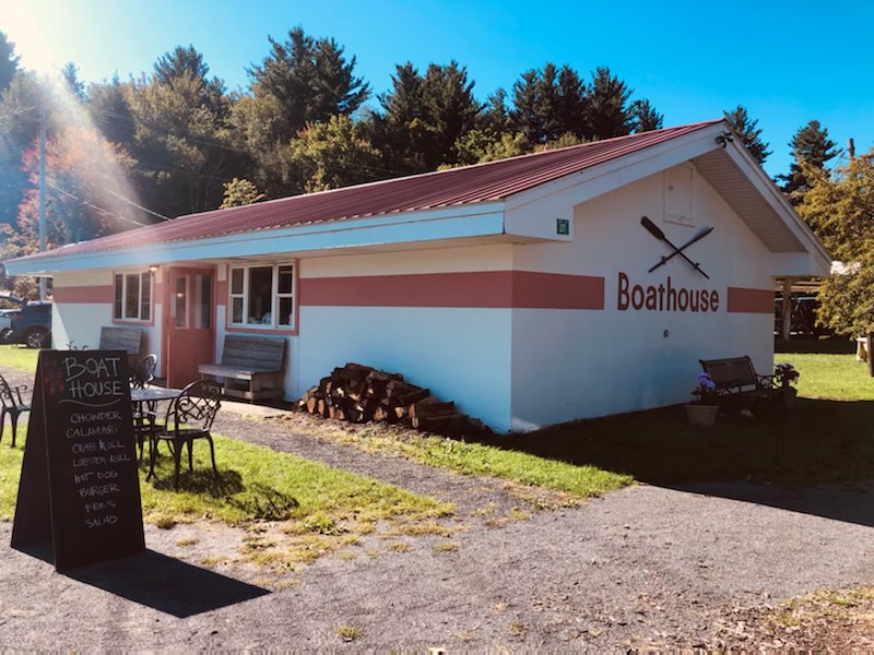 The Boat Cafe | 27 Lake Rd, Tannersville, NY 12485 | Phone: (609) 481-1284