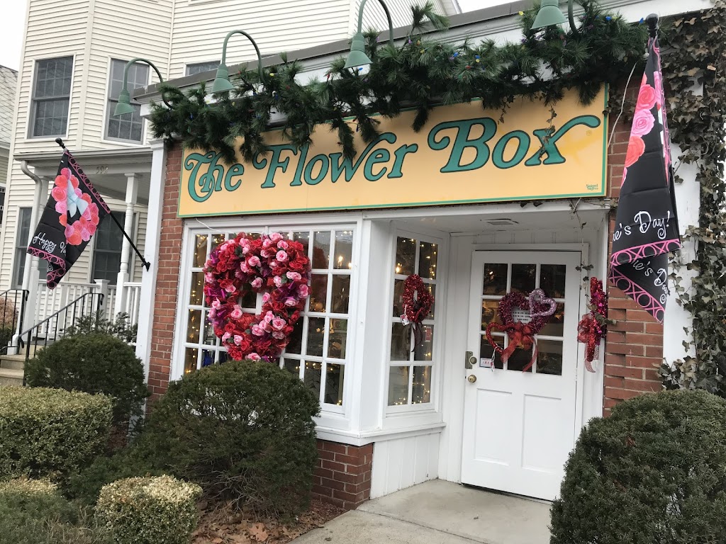 The Flower Box | 596 Carew St, Springfield, MA 01104 | Phone: (413) 736-2200