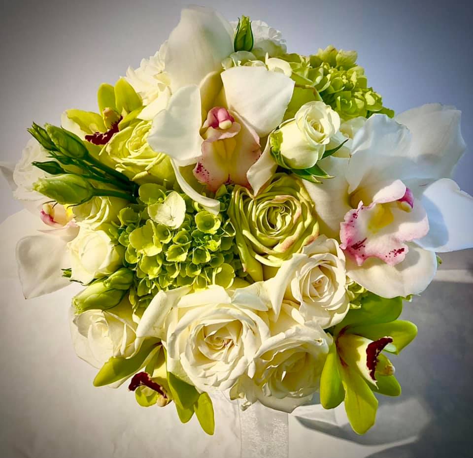 Browns Flowers, Inc. | 163 Main St, Manchester, CT 06042 | Phone: (860) 643-8455