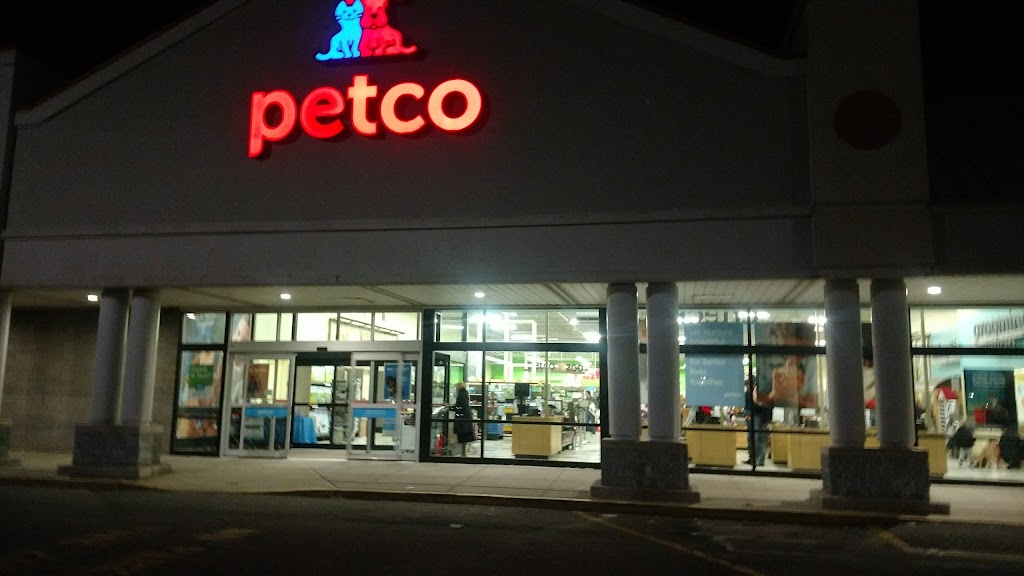 Petco | 401 Sunrise Hwy, Patchogue, NY 11772 | Phone: (631) 289-7240