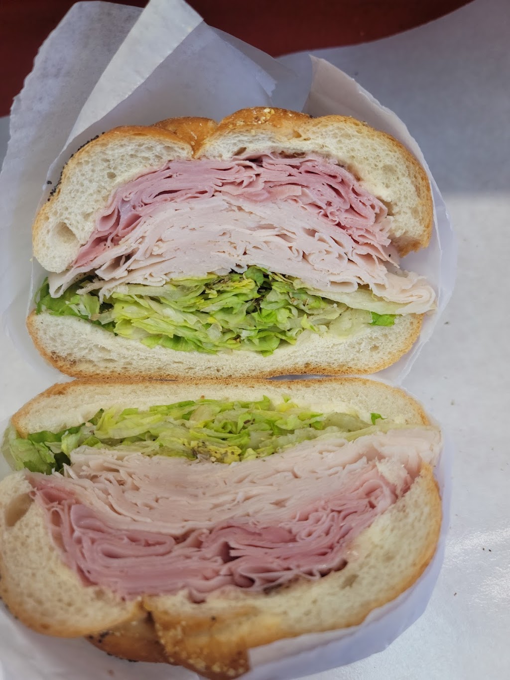 Weinischs Deli | 306 Maple Ave, Smithtown, NY 11787 | Phone: (631) 360-8405