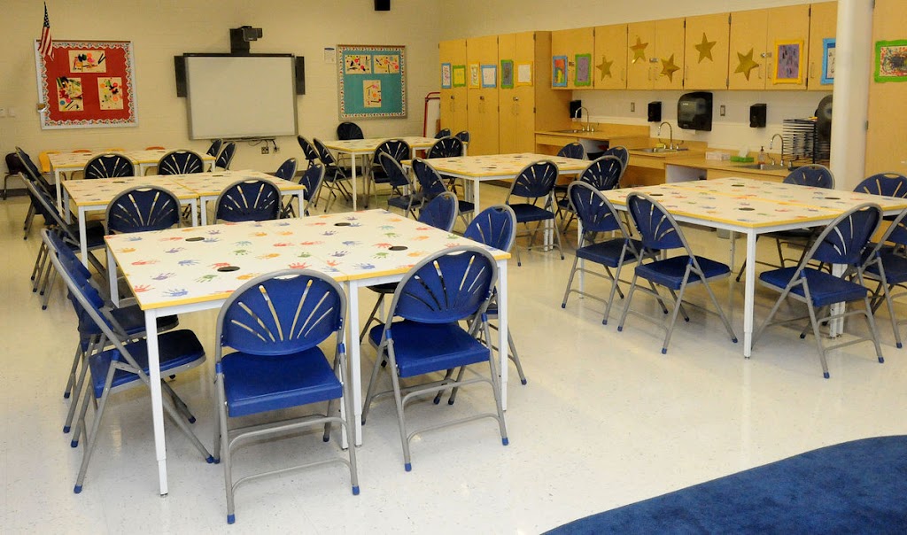 Pemberton Early Childhood Education Center | 100 Arneys Mt Rd, Pemberton, NJ 08068 | Phone: (609) 893-8141