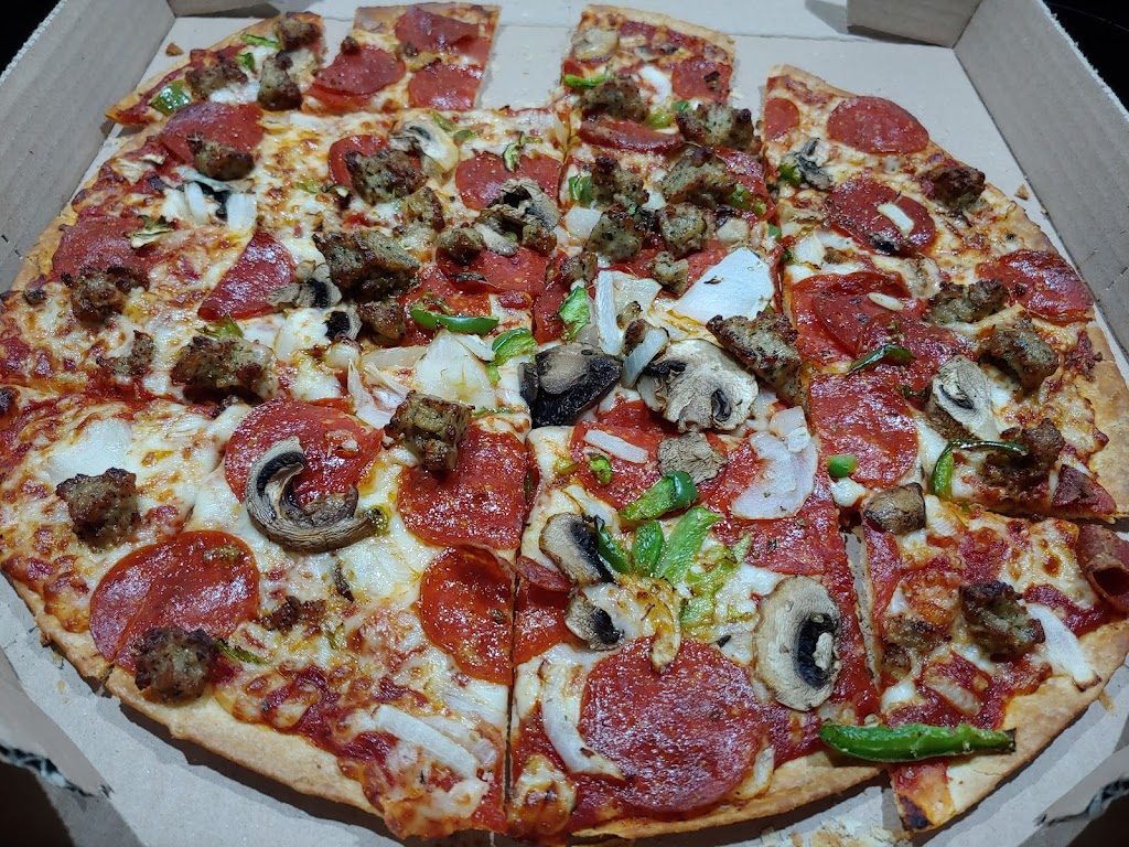 Dominos Pizza | 252 W Montauk Hwy, Hampton Bays, NY 11946 | Phone: (631) 856-4500