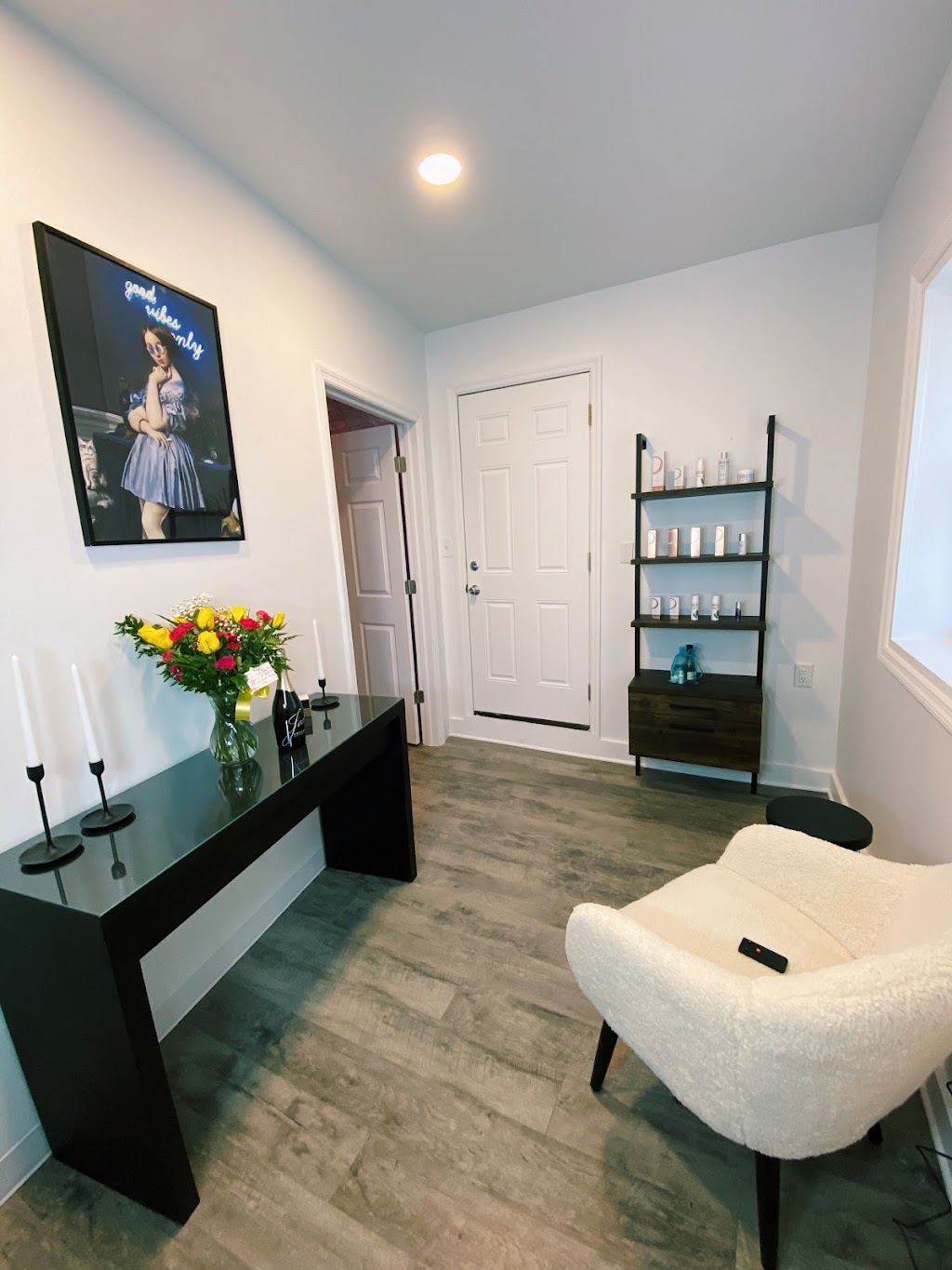 The Lab Skin Studio | 3315 US-9 Suite 4, Cold Spring, NY 10516 | Phone: (845) 390-1656