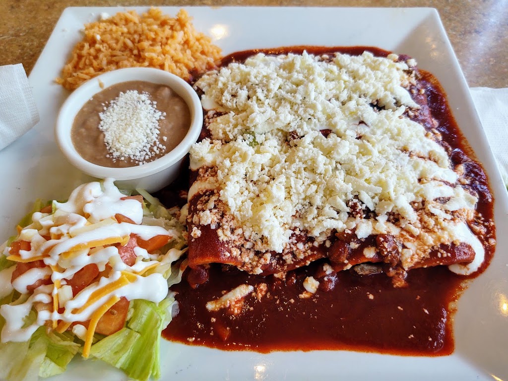 Los Machetes Authentic Mexican Restaurant | 856 Chester Pike, Prospect Park, PA 19076 | Phone: (484) 494-7188