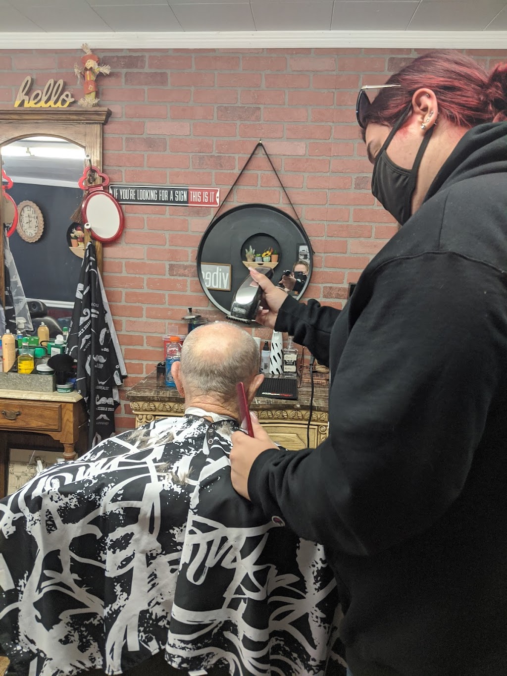 Hair and Barber lounge | 895 Atlantic City Blvd Suite 1, Bayville, NJ 08721 | Phone: (732) 201-4797