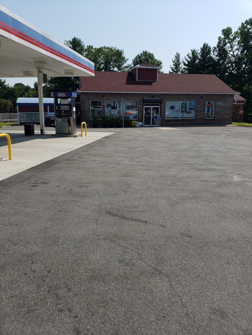 Classic Gas | 365 S Broad St, Meriden, CT 06450 | Phone: (203) 237-0427