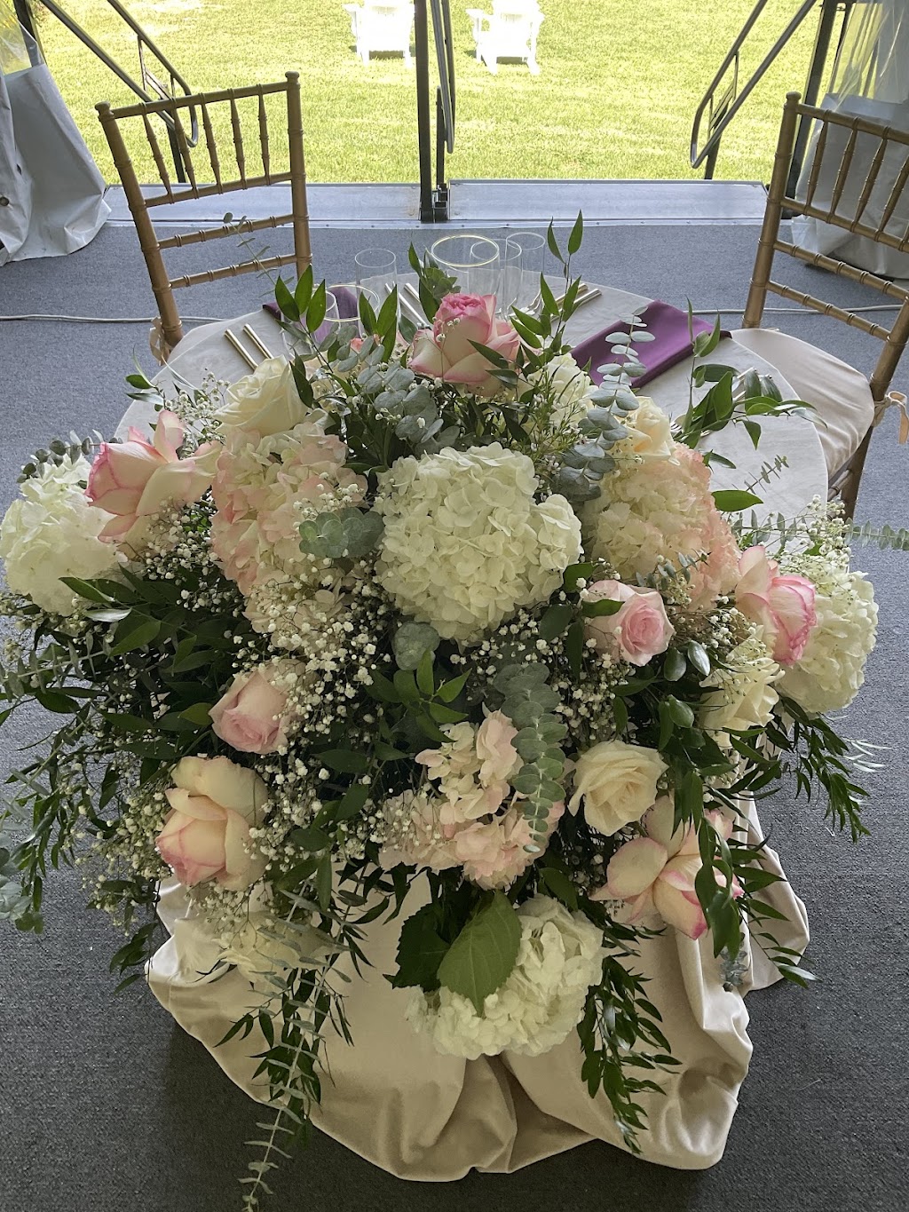 Pequa Park Florist, Inc. | 536 Broadway, Massapequa, NY 11758 | Phone: (516) 541-3311