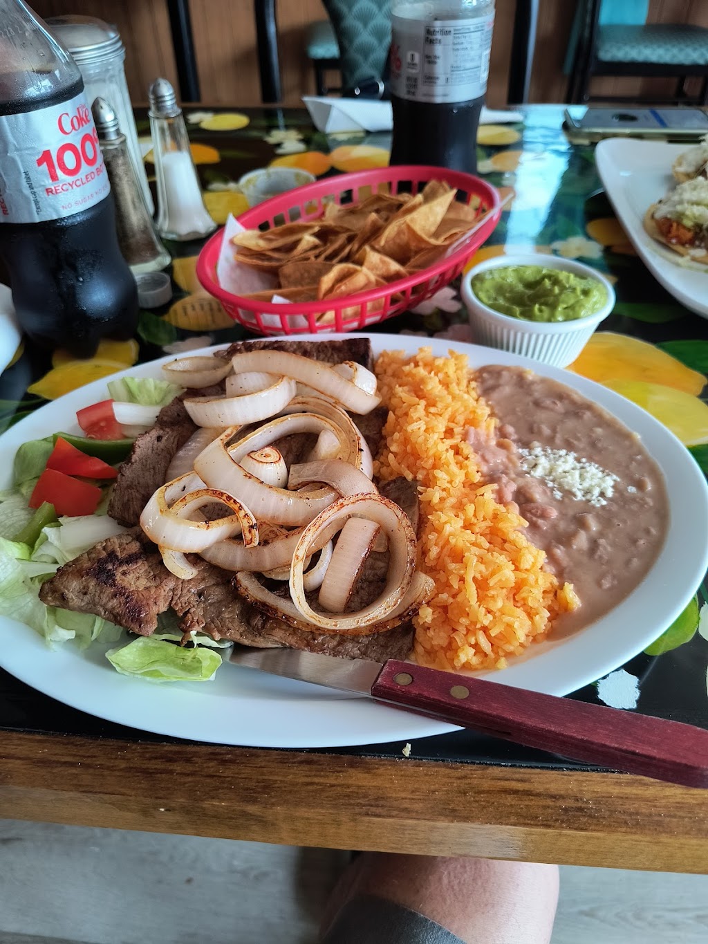Mariachis Mexican Restaurant | 200 New Jersey Ave, Absecon, NJ 08201 | Phone: (609) 272-2232