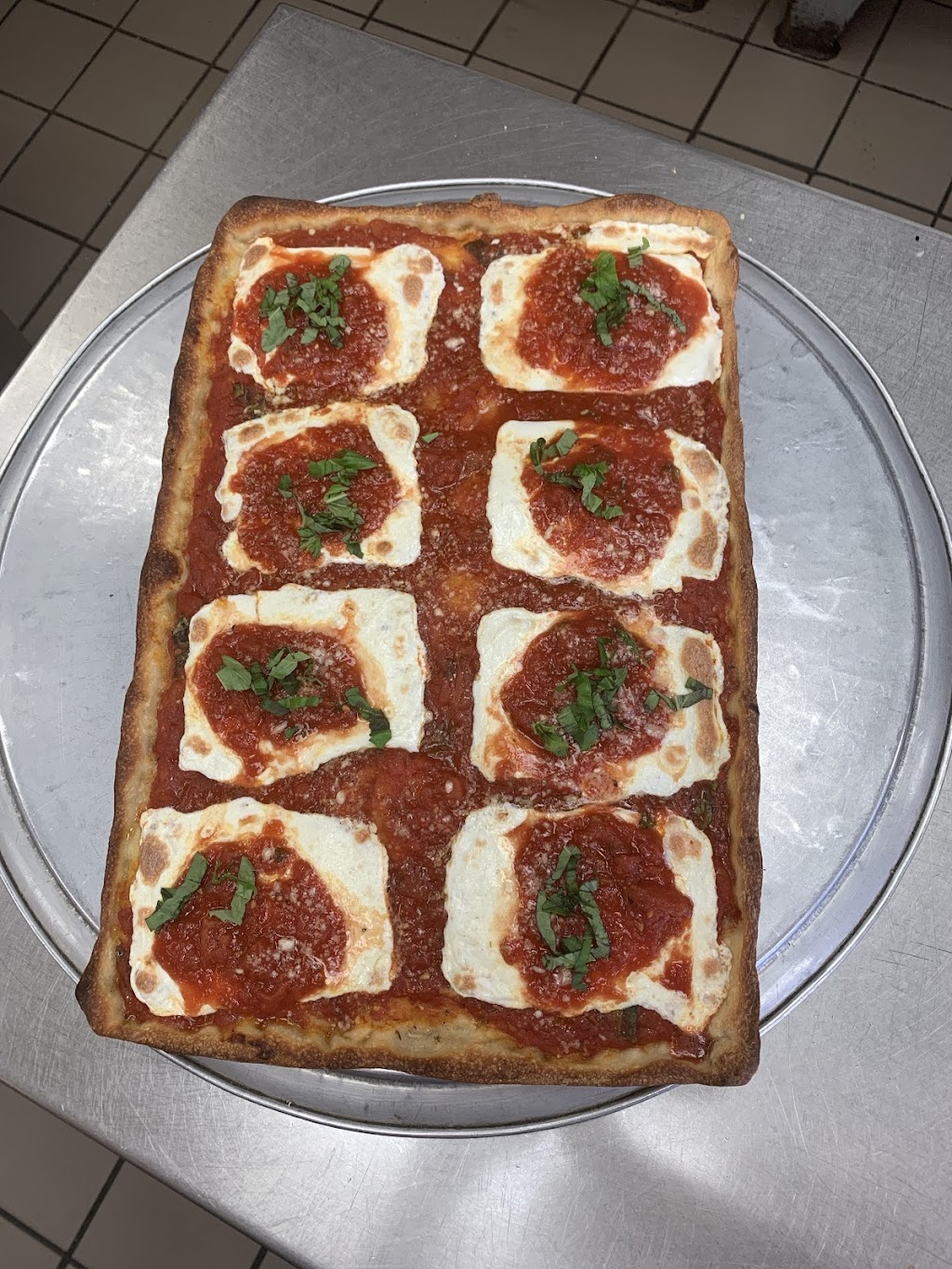 Ginos Pizza of West Babylon | 90 NY-109, West Babylon, NY 11704 | Phone: (631) 587-4150