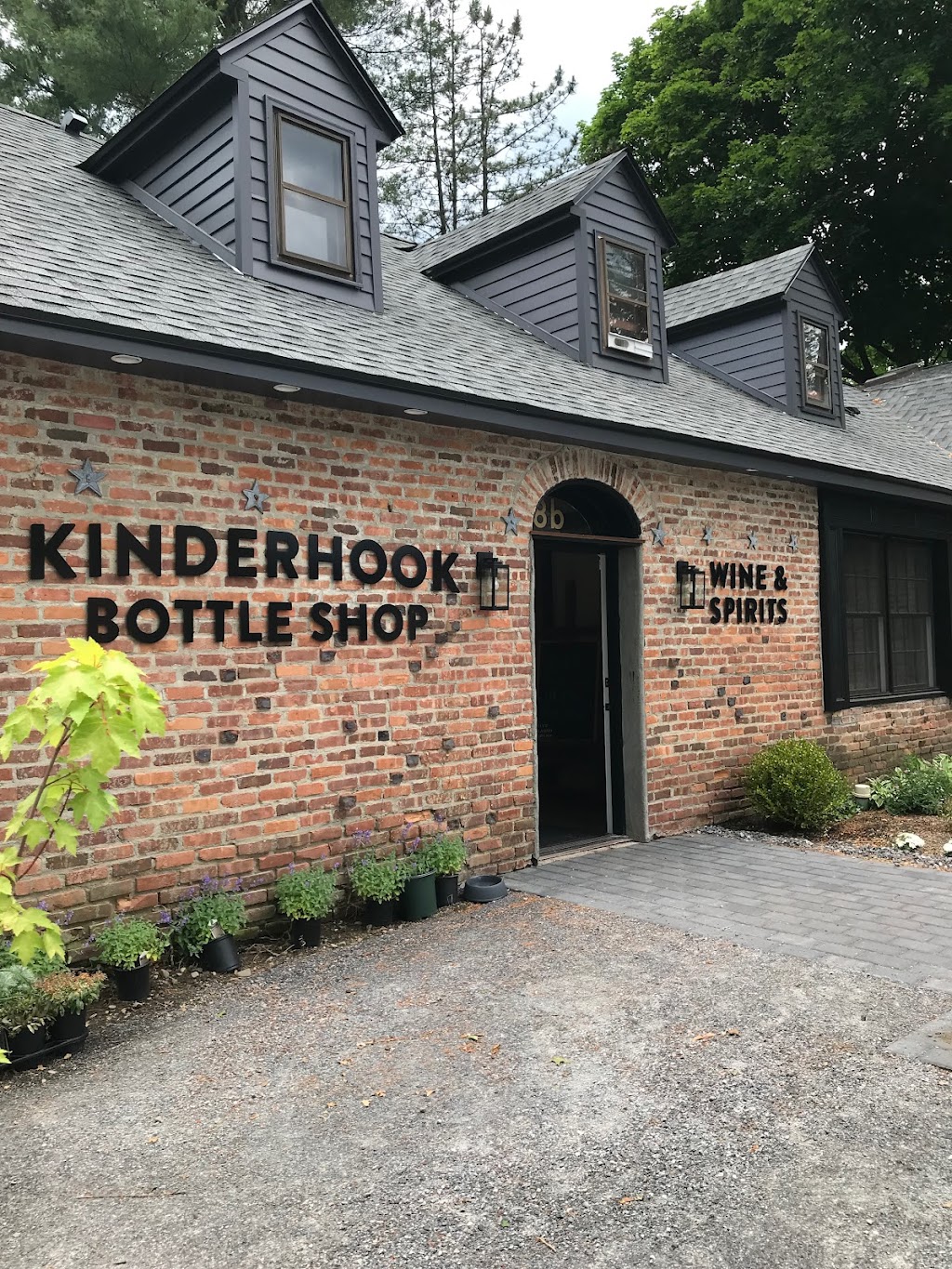 The Kinderhook Bottle Shop | 8 Hudson St Suite 1D, Kinderhook, NY 12106 | Phone: (518) 610-8443