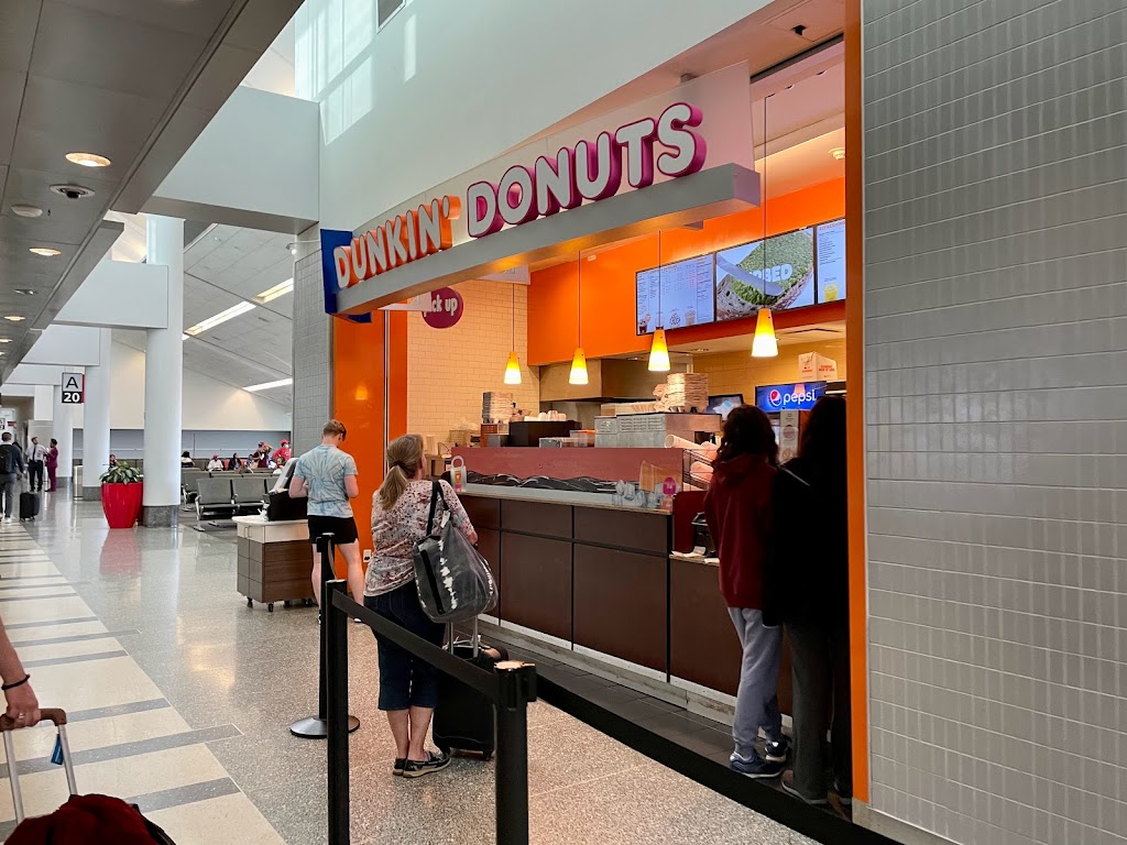 Dunkin‘ Donuts | 8000 Essington Ave, Philadelphia, PA 19153 | Phone: (215) 937-0659