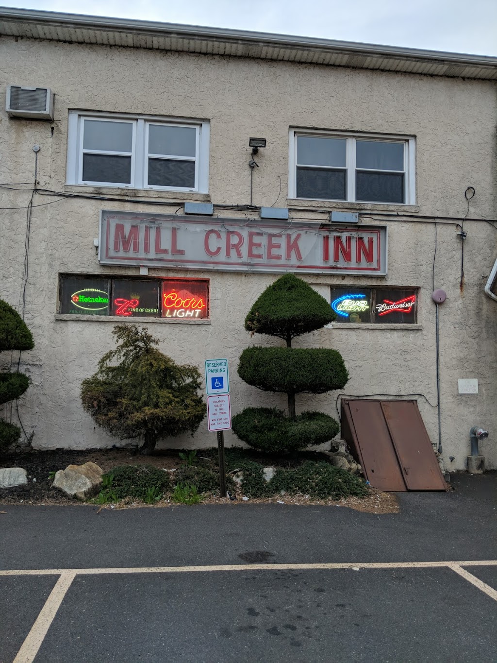 Millcreek Inn | 1 Mill Creek Rd, Morrisville, PA 19067 | Phone: (215) 945-0415