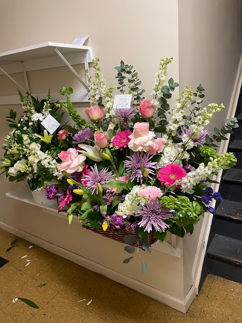 CHAPEY & SONS FUNERAL & CREMATION SERVICES | 200 E Main St, East Islip, NY 11730 | Phone: (631) 581-5600