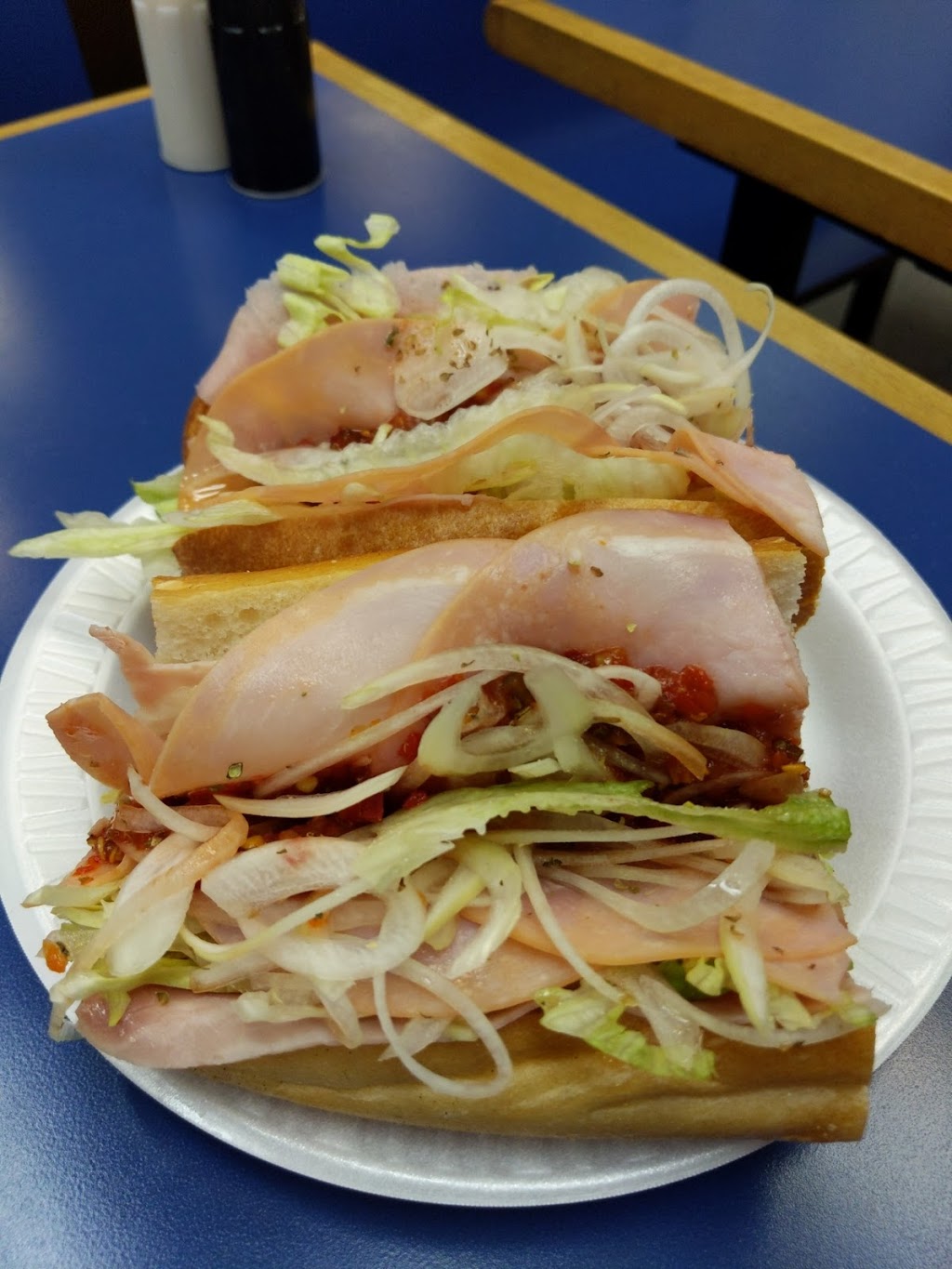 Lees Hoagie House | 634 State Ave #3030, Emmaus, PA 18049 | Phone: (484) 232-6277