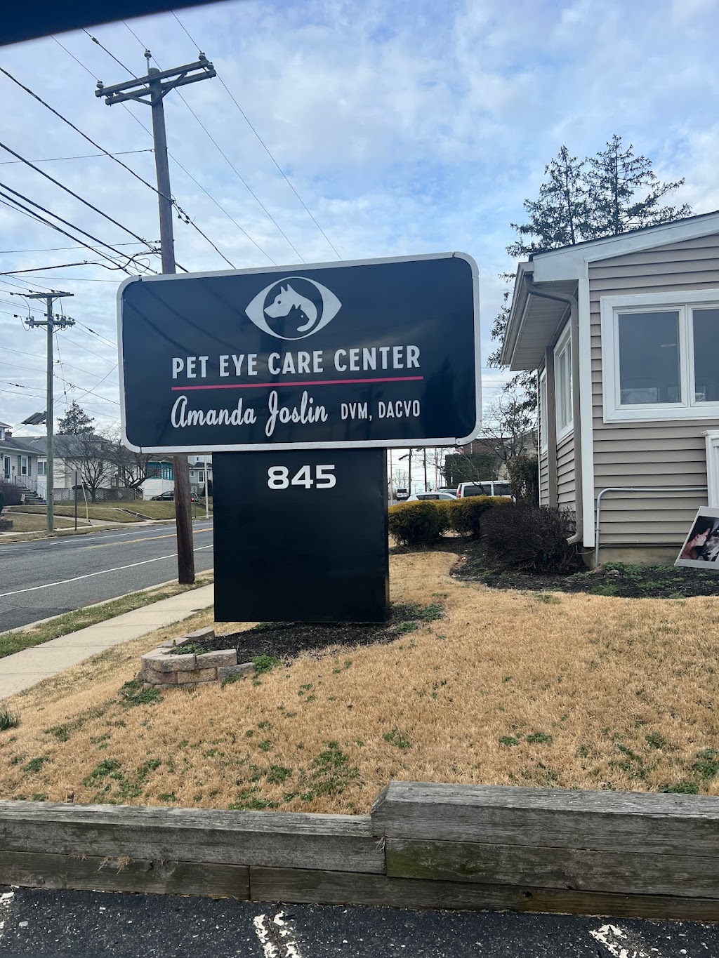 Pet Eye Care Center | 845 E Main St, Maple Shade, NJ 08052 | Phone: (856) 543-9011