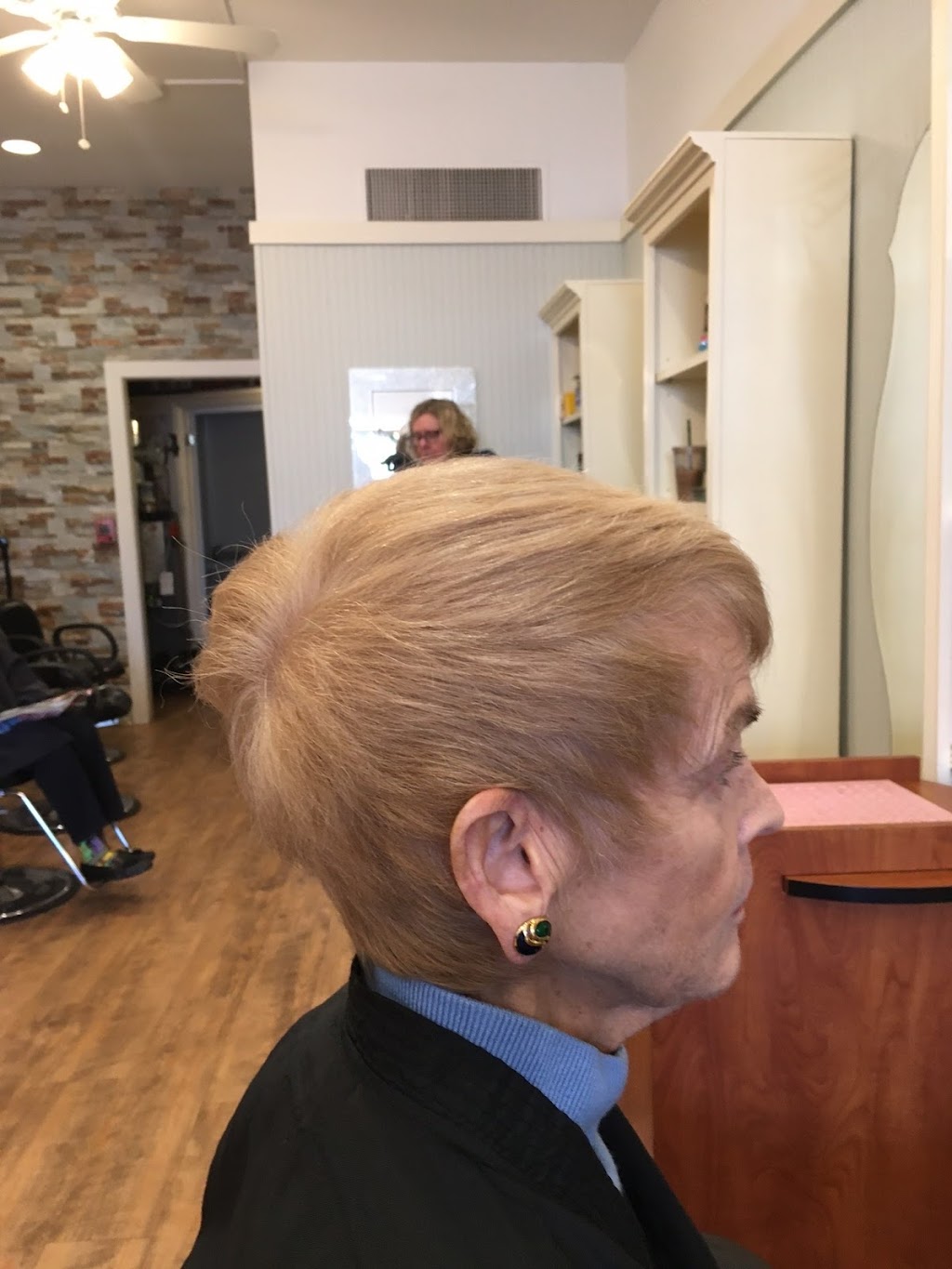 Bedford Village Hair Design | 654 Old Post Rd, Bedford, NY 10506 | Phone: (914) 234-7327