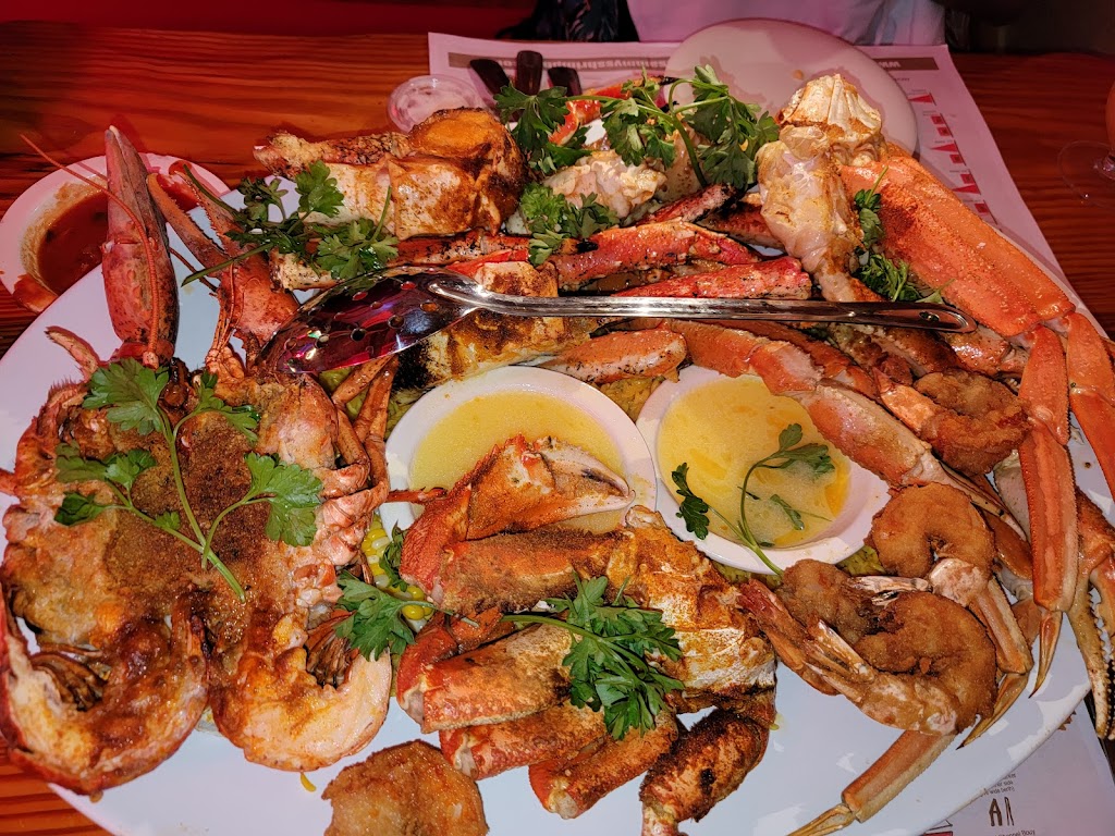 Sammys Fish Box | 41 City Island Ave, The Bronx, NY 10464 | Phone: (718) 885-0920