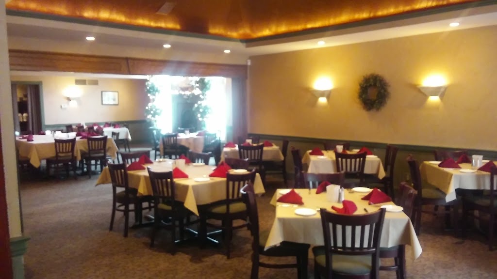Spinnerstown Hotel Restaurant & Tap Room | 2195 Spinnerstown Rd, Quakertown, PA 18951 | Phone: (215) 536-7242