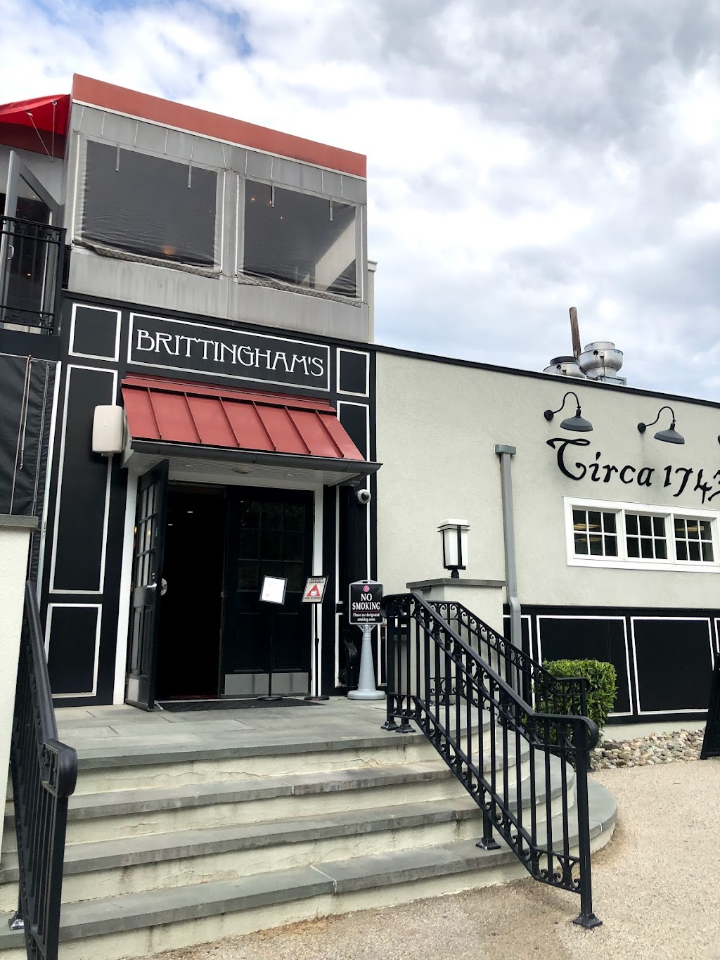 Brittinghams Pub | 640 Germantown Pike, Lafayette Hill, PA 19444 | Phone: (484) 344-5162