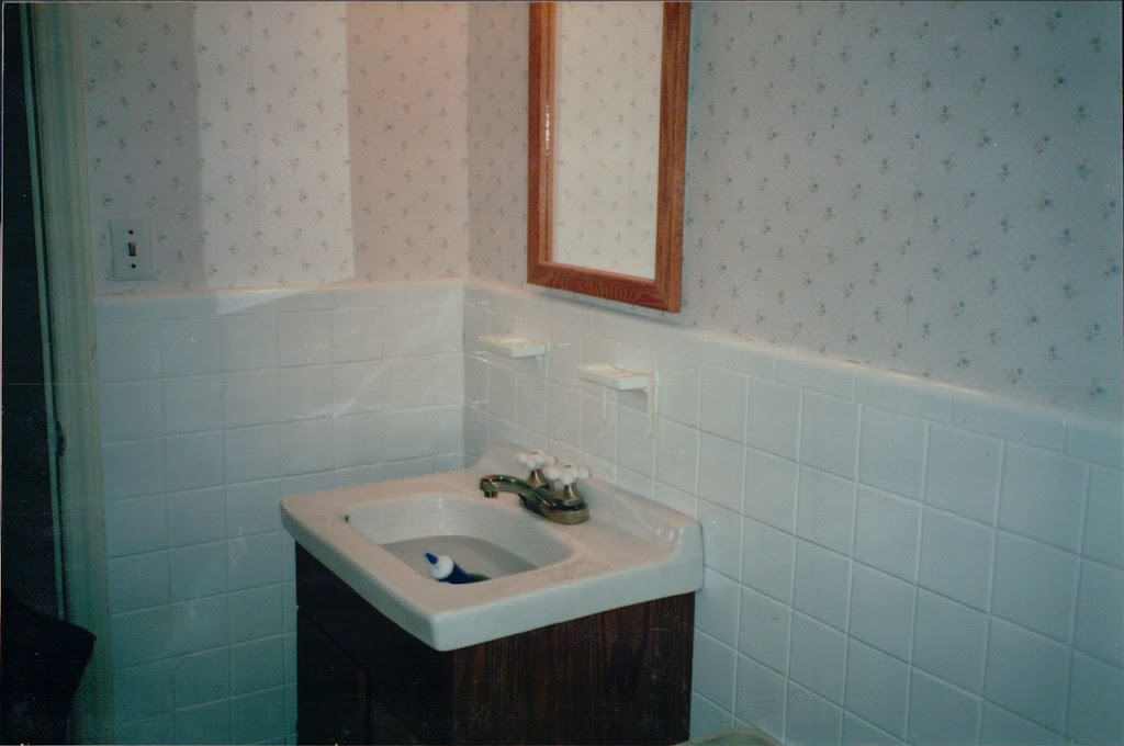 Bathroom Resurfacing Specialists | 327 Village Pl, Wyckoff, NJ 07481 | Phone: (201) 848-8702