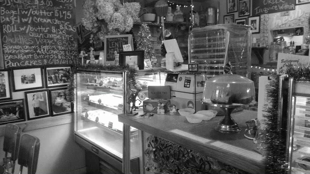 Floyd & Bobos Bakery and Snack Palace | 98 N Main St #1860, Liberty, NY 12754 | Phone: (845) 292-6200