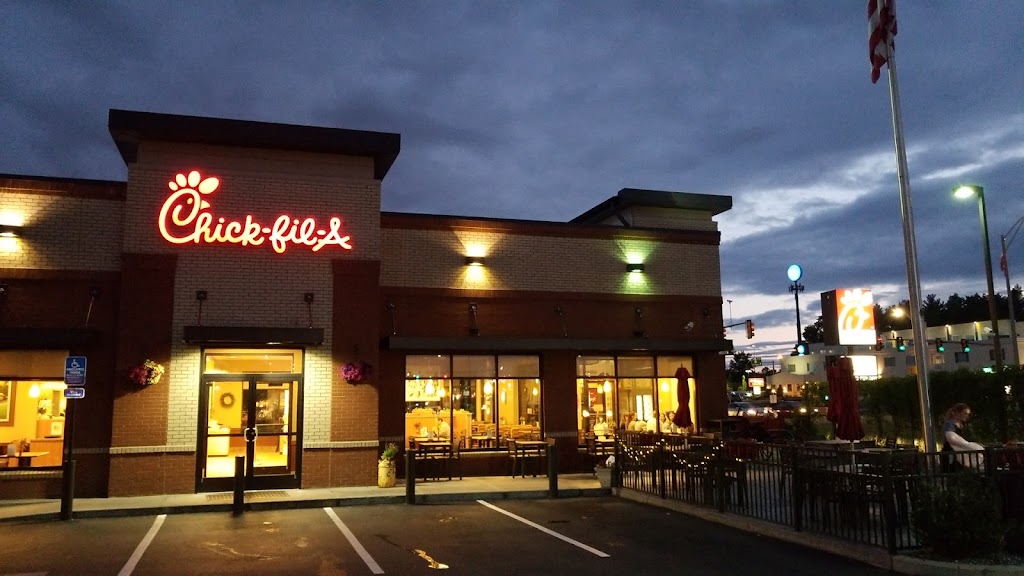 Chick-fil-A | 501 Memorial Dr, Chicopee, MA 01020 | Phone: (413) 592-4500