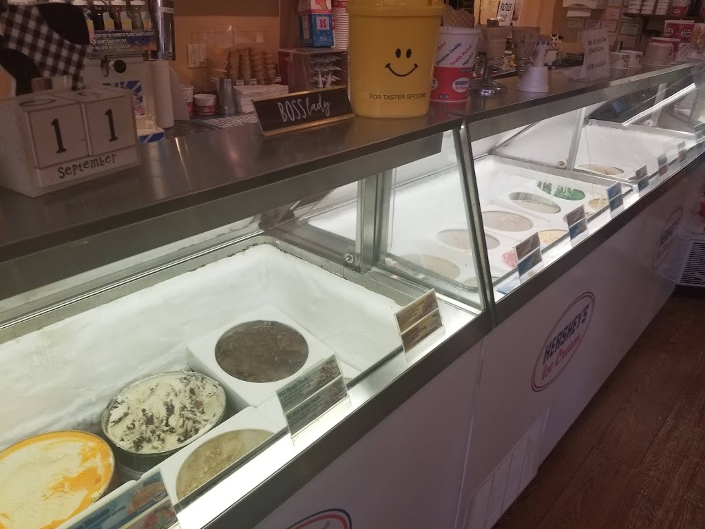 Pips Ice Cream Parlour | 195 Woodcleft Ave, Freeport, NY 11520 | Phone: (516) 868-7139