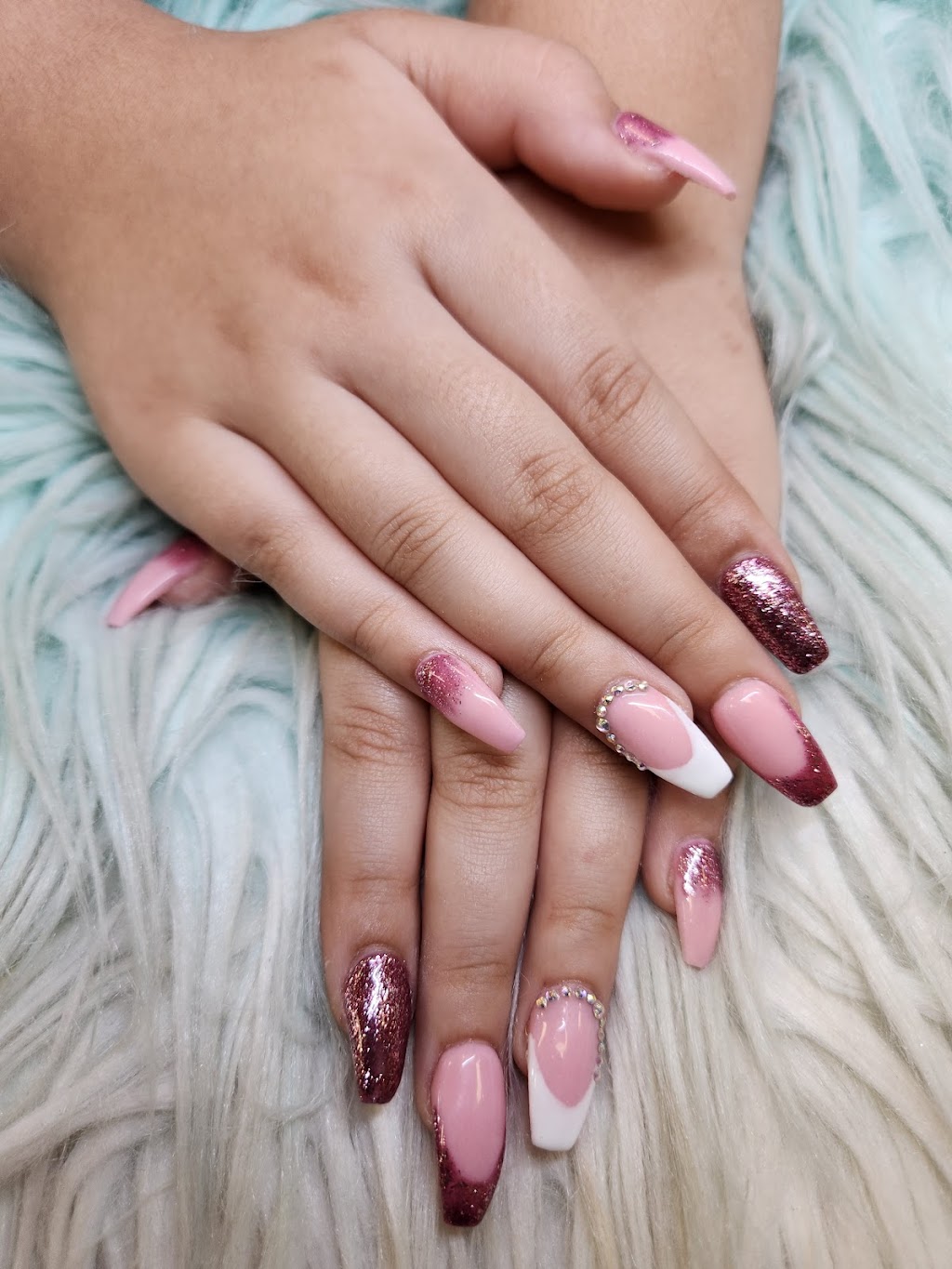 Diva Nail Salon & Spa | 703 Main St, Agawam, MA 01001 | Phone: (413) 363-1461