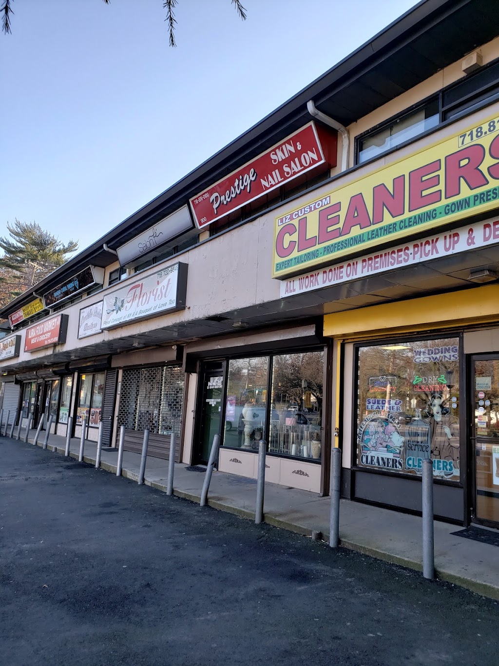 Liz Custom Cleaners Inc. | 900 Hylan Blvd, Staten Island, NY 10305 | Phone: (718) 816-1864