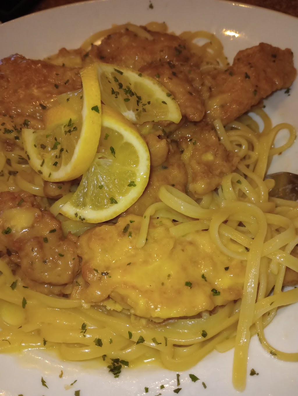 Pomodoros Italian Eatery | 90 Catskill Cmns, Catskill, NY 12414 | Phone: (518) 943-4446